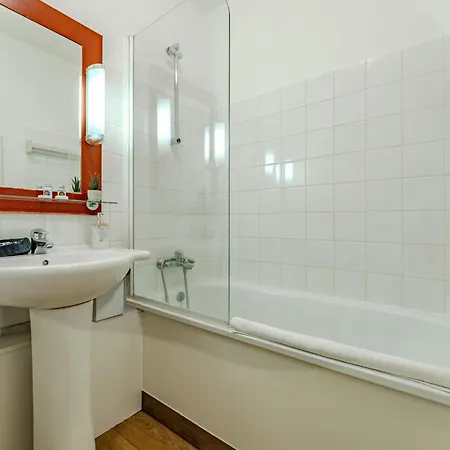 Bright Modern - Balcony With Panoramic Mountain Views - Olympiades