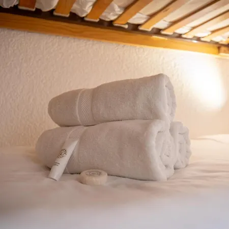 Bright Modern - Balcony With Panoramic Mountain Views - Olympiades