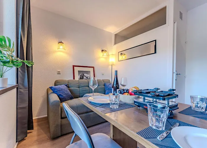 Bright Modern - Balcony With Panoramic Mountain Views - Olympiades * فال تورُن